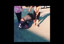 VIDEO: लड़कियों की कपडे फाड़ लड़ाई देख कर आप हो जायेंगे हैरान