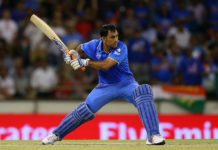 VIDEO: धोनी ने धोया श्री लंका को 183 रन मार के इतिहास 8 जून को वापस dhoni helicopter shot