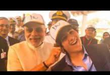 VIDEO: नरेंद्र मोदी मिले अक्षय कुमार के बेटे के साथ घूमते देखिये