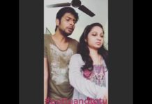 देखिये मिया-बीवी की प्यार भरी लड़ाई