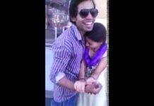 OMG… पब्लिक प्लेस में रोमांस करते पकडे गए कपल, देखिये फिर क्या हुआ