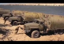 वीडियो: देखिये कैसे आर्मी कुछ मिनटों में बना देती है नदी पर पुल