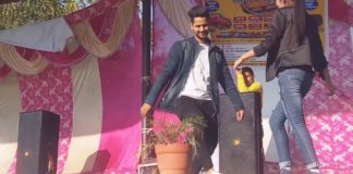HOT NEWS UPDATE : इस लड़के और लड़की ने ऐसा डांस किया की सब देखिते ही रह गए || जानने के लिए देखिये ये वीडियो