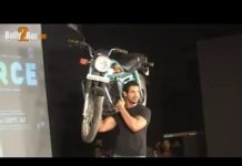 HOT NEWS UPDATE : तो इस तरह उठाते है जॉन अब्राहिम बाइक्स || देखिये ये वीडियो