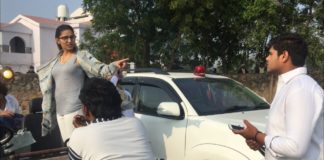 HOT NEWS UPDATE : सपना चौधरी को देखने के बाद की तोड़फोड़ || देखिये ये वीडियो