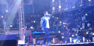 HOT NEWS UPDATE : GURU RANDHAWA ने दिल्ली के स्टेज पर इस तरह से मचाया धमाल || जानने के लिए देखिये ये वीडियो