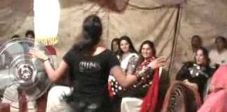 VIDEO : इस लड़की ने शादी में ऐसा डांस किया की लड़की वाले देखते ही रह गए || देखिये ये वीडियो