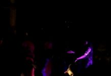 लड़की ने DJ पर किया ऐसा डांस की हर कोई देखता ही रह गया देखिये यह वीडियो