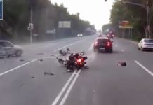 VIDEO : 2017 में ऐसे भयानक एक्सीडेंट हुए थे जिन्हे देखकर आपकी रूह भी काँप जाएगी || देखिये ये वीडियो