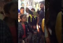 VIDEO : लड़की ने गाली दी तो लोगो ने मार मारकर करी लड़की की यह हालत || देखिये ये वीडियो