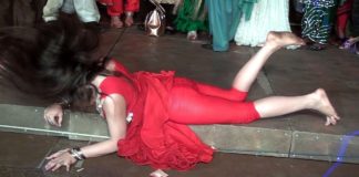 इस लड़की का डांस देख लिया तो अपनी गर्ल फ्रेंड को भूल जाओगे