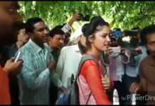 गाली देने पर लड़के ने मारी लड़की को गोली