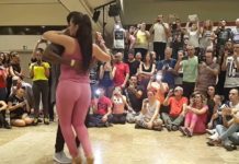 डांस कॉम्पिटिशन में करा इस कपल ने हॉट डांस, लड़की हैं बेहद हॉट