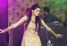 अपने भाई की वेडिंग पर बहन ने करा बेहद हॉट डांस, देखें वीडियो