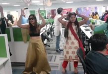 काम करने वाले एम्प्लॉय ने ऑफिस में करा डांस| देखें फनी वीडियो