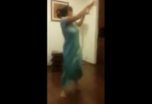 नाइटी पहन भाभी ने रूम में लगाए हॉट ठुमके, देखें हॉट वीडियो