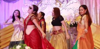 शादी में खूबसूरत और हॉट लड़कियों ने करा हॉट डांस, देखें वीडियो