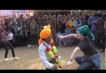 विदेशी लड़की ने देशी लोगो के साथ लगाए ठुमके, जरूर देखें वीडियो