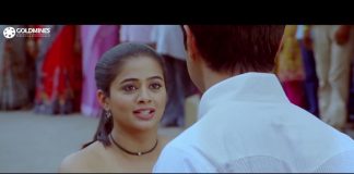 लड़की रूम में कपड़ा बदली करती है तो पुलिस आ जाती है | Girl change cloth