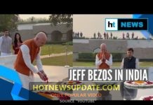 Amazon founder Jeff Bezos pays tribute to Mahatma Gandhi on his visit to India।