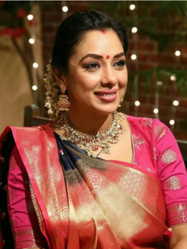 Rupali Ganguli stunning saree look in Anuapama Show